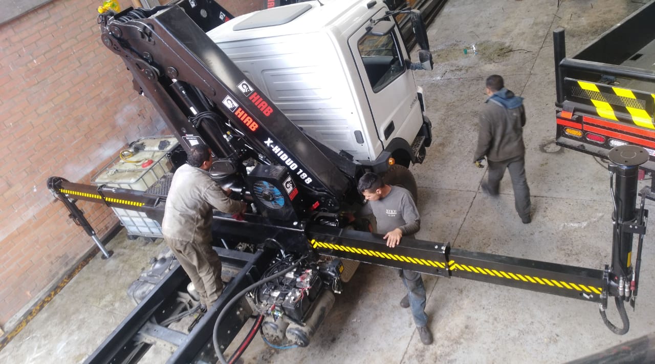 Reparaci&oacute;n de Retroexcavadora